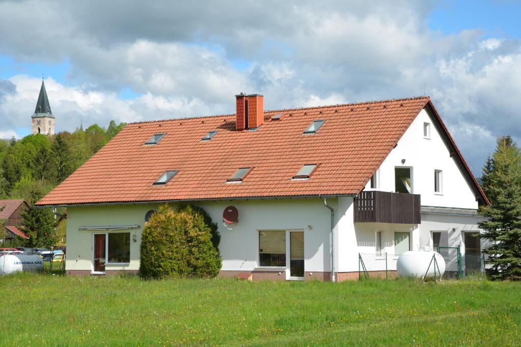 Ferienwohnung Charlott Im Riesengebirge Dolni Lanov Exterior foto